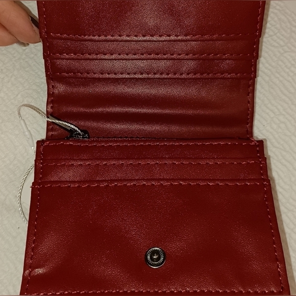 POPPY GREY QUILTED PRESTON MEDIUM BIFOLD WALLET W/ - Picture 14 of 16